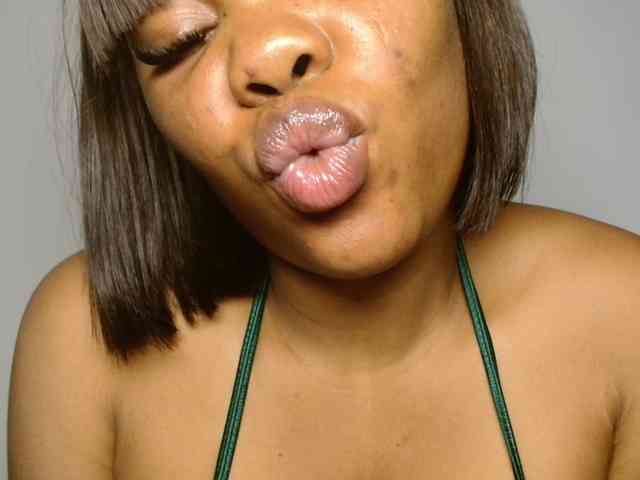 Malia8891 webcam