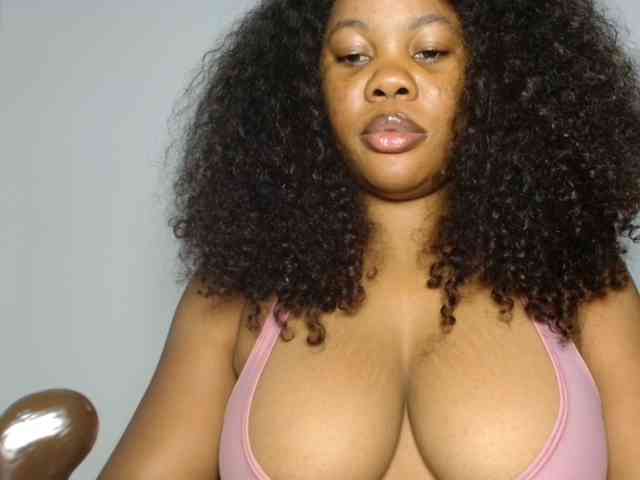 Malia8891 webcam