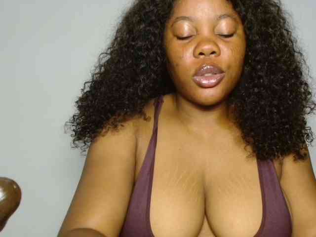 Malia8891 webcam