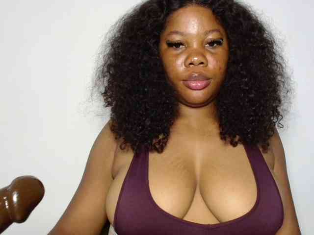 Malia8891 webcam