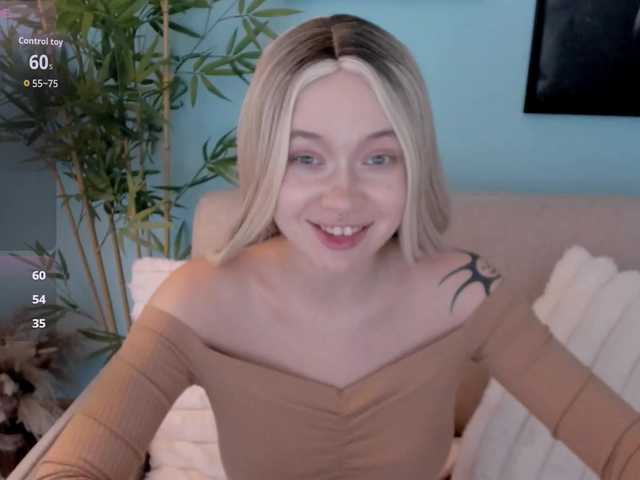 DragonFlya live cam on BongaCams