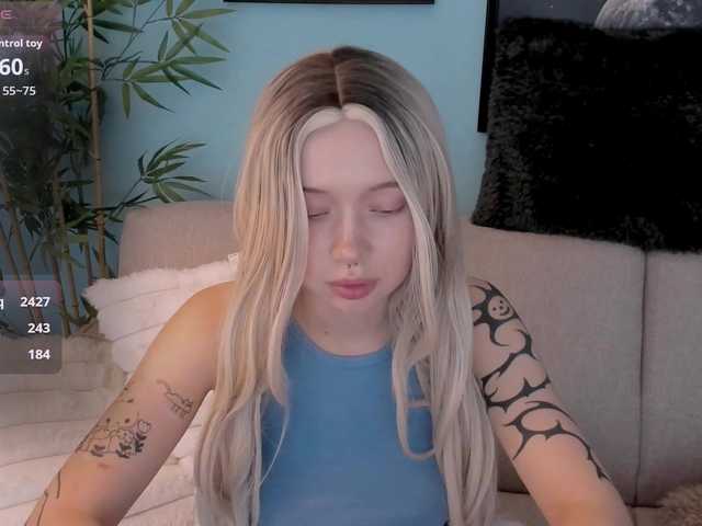 DragonFlya live cam on BongaCams