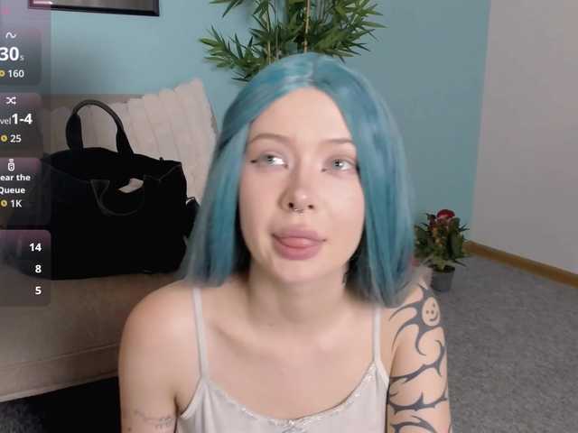 DragonFlya live cam on BongaCams