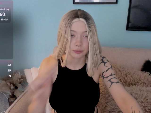 DragonFlya live cam on BongaCams