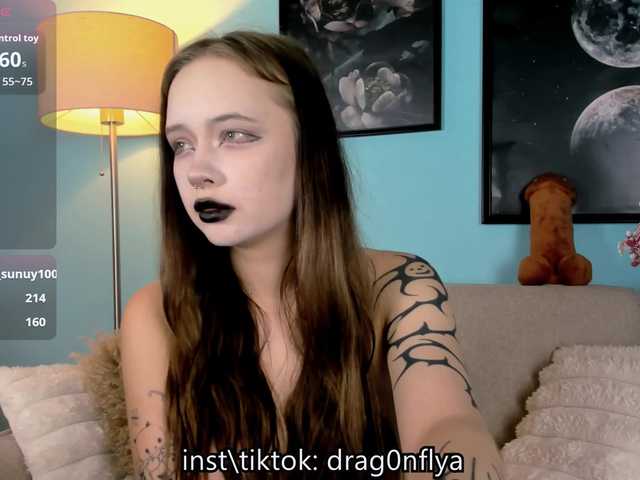 DragonFlya live cam on BongaCams