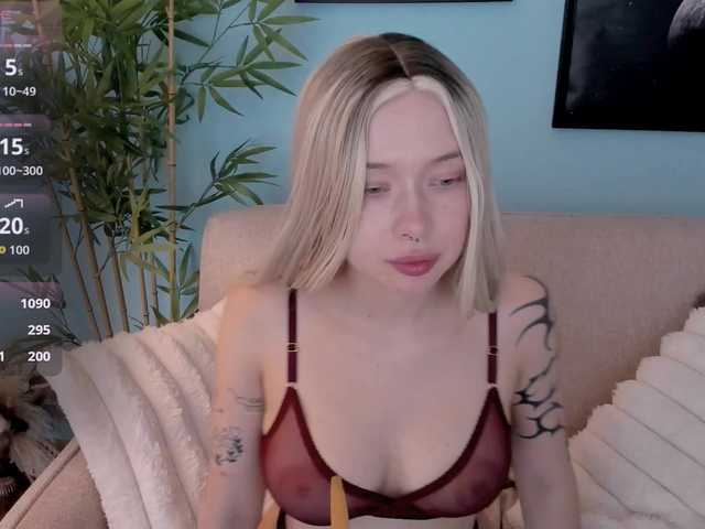 DragonFlya live cam on BongaCams