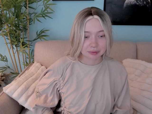 DragonFlya live cam on BongaCams