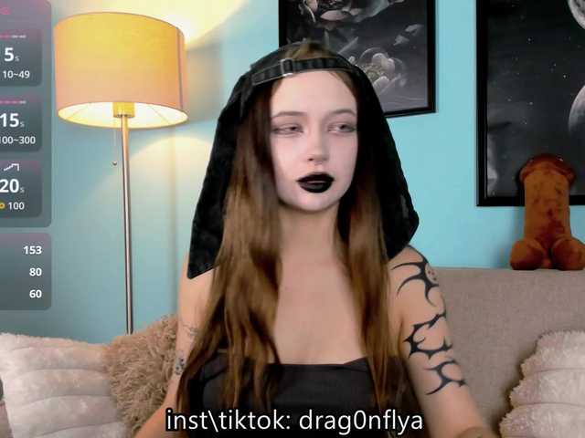 DragonFlya live cam on BongaCams