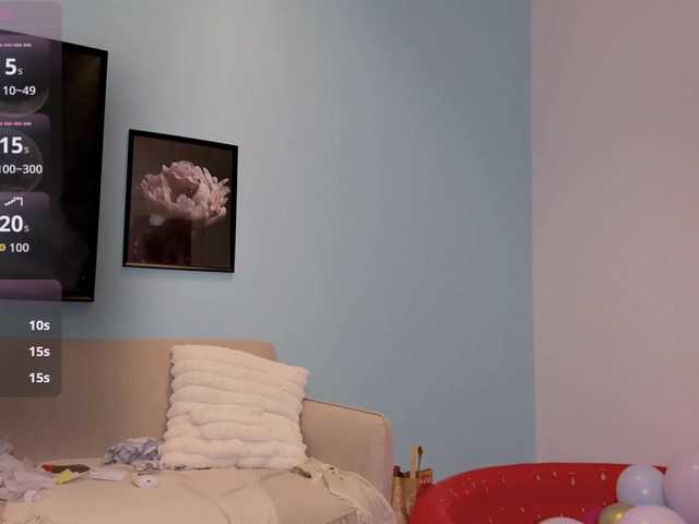 DragonFlya live webcam show