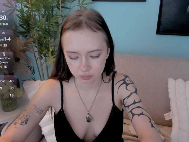 DragonFlya live cam on BongaCams