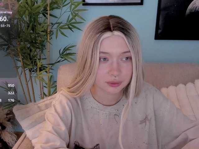 DragonFlya live cam on BongaCams
