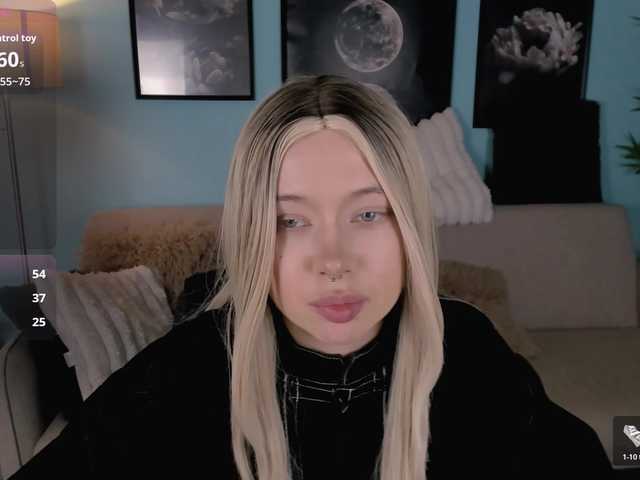 DragonFlya live cam on BongaCams