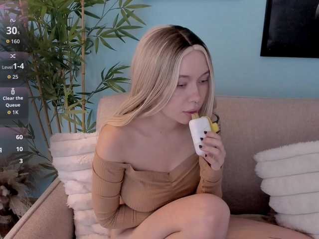 DragonFlya live cam on BongaCams