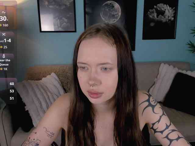 DragonFlya Live Webcam on BongaCams