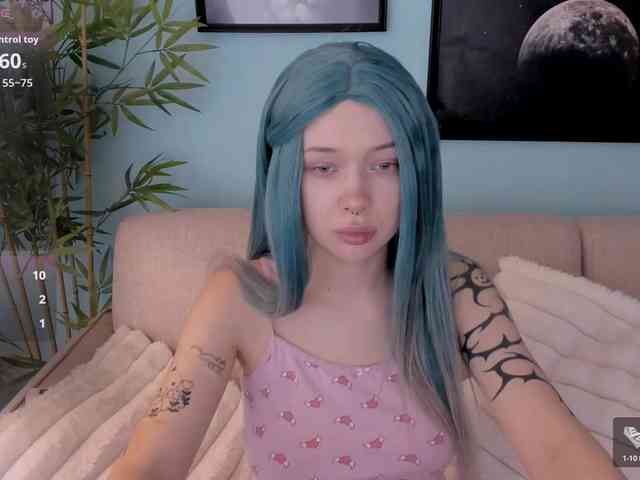 DragonFlya Sex Cam Show