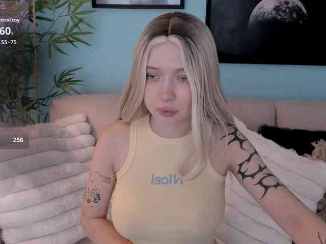 DragonFlya Sex Cam Show