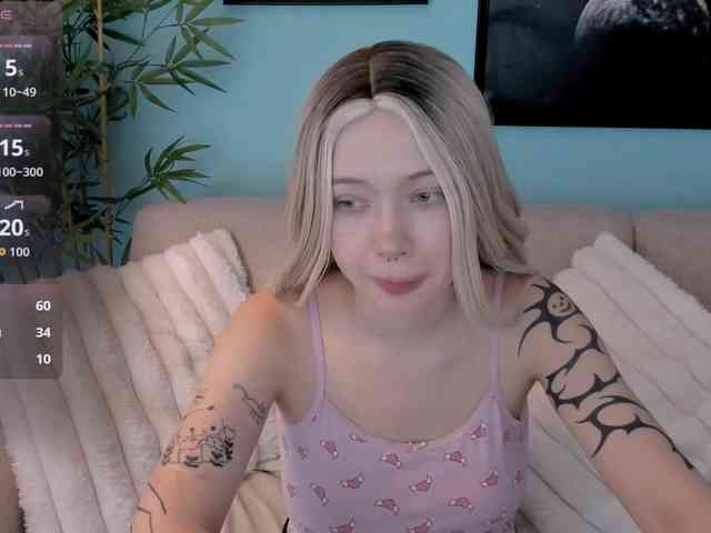 DragonFlya Sex Cam Show