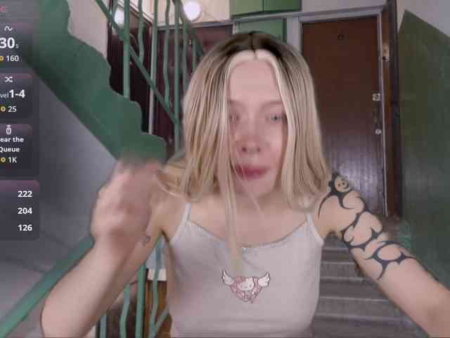 DragonFlya Sex Cam Show
