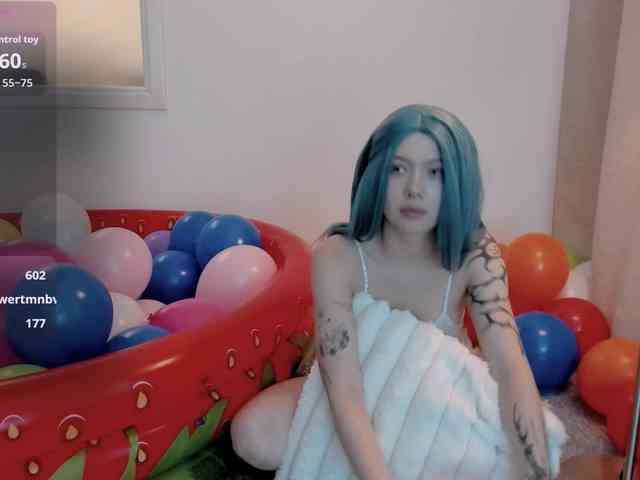 DragonFlya Sex Cam Show