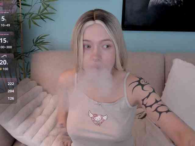 DragonFlya Sex Cam Show