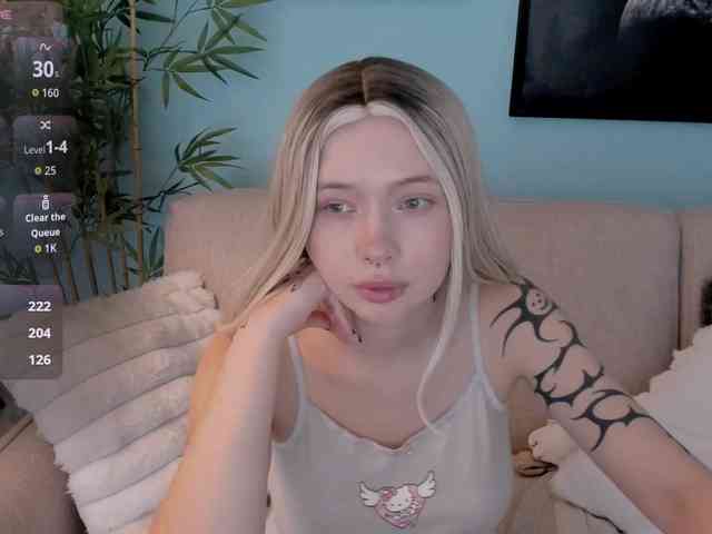 DragonFlya Sex Cam Show