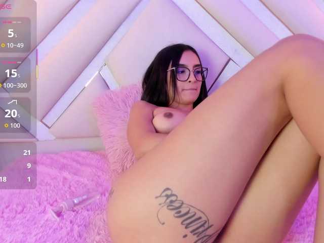 Madison-7 live cam on BongaCams