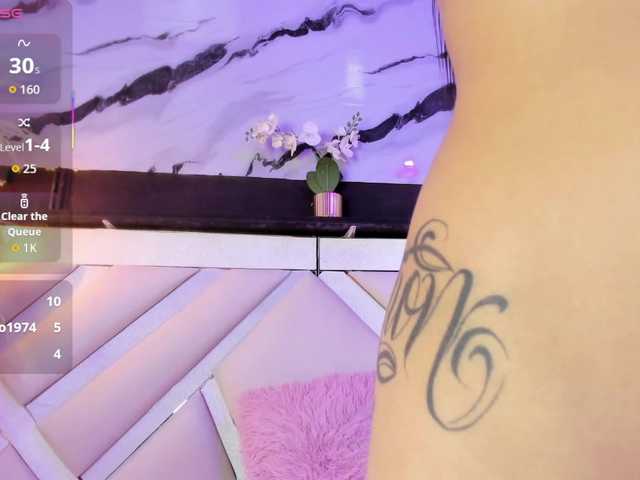 Madison-7 live cam on BongaCams