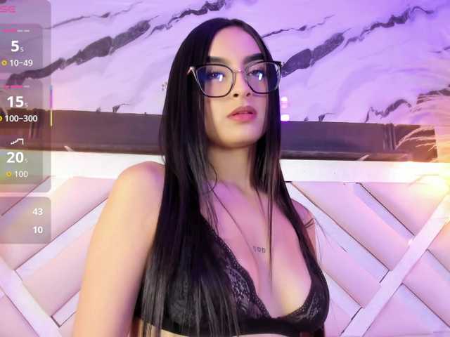 Madison-7 live cam on BongaCams