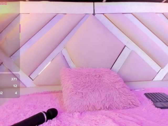 Madison-7 live cam on BongaCams
