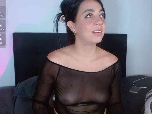 CORAL-Jeanne Live Webcam on BongaCams