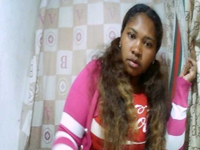 Sexy-Nathy live webcam show