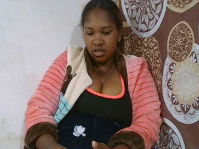 Sexy-Nathy live webcam show