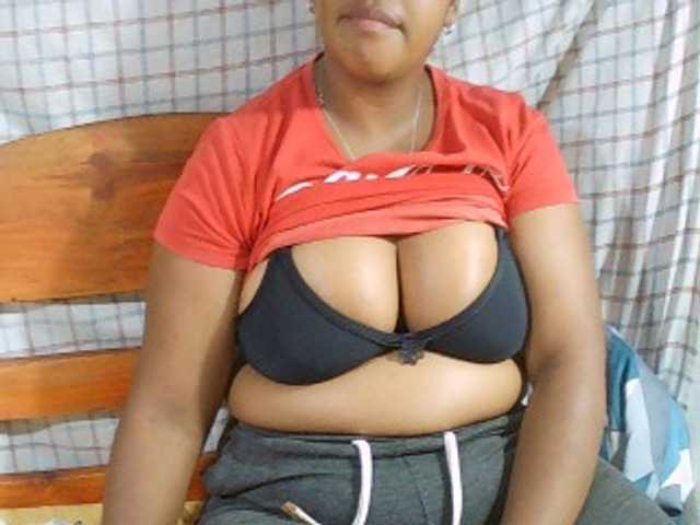 Sexy-Nathy live cam on BongaCams