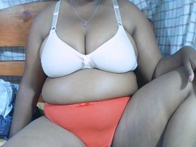 Sexy-Nathy live cam on BongaCams