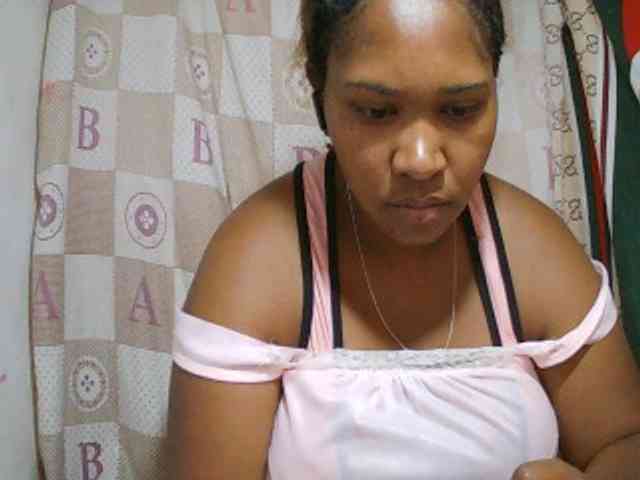 Sexy-Nathy webcam