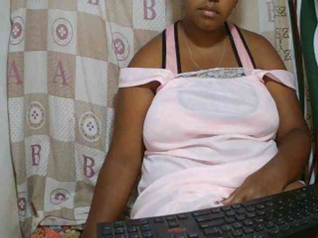 Sexy-Nathy webcam