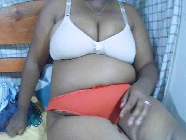 Sexy-Nathy webcam