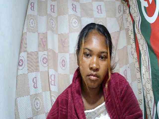 Sexy-Nathy webcam