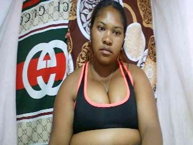 Sexy-Nathy webcam