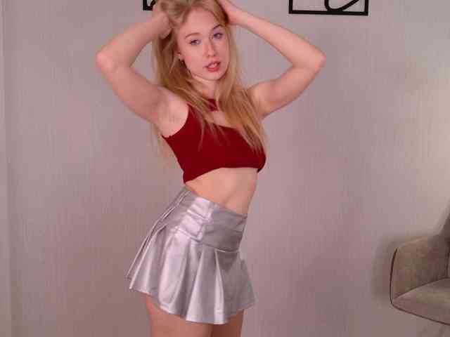 AmyLouWood webcam