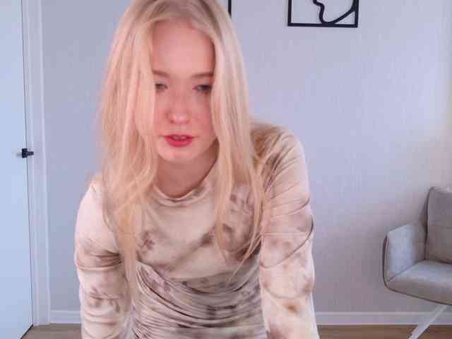 AmyLouWood webcam