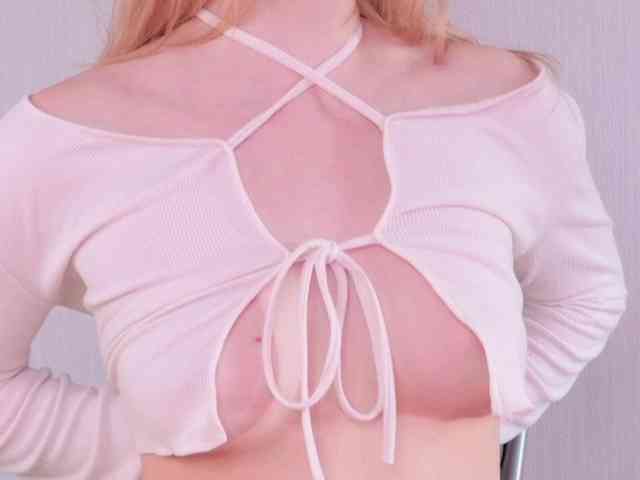 AmyLouWood - Girl 