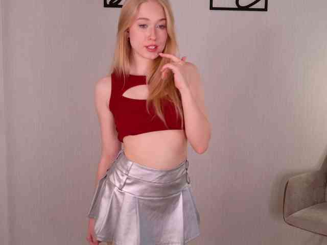 AmyLouWood webcam