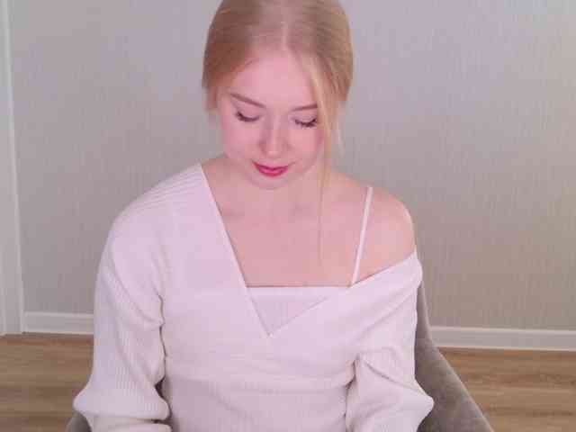 AmyLouWood webcam