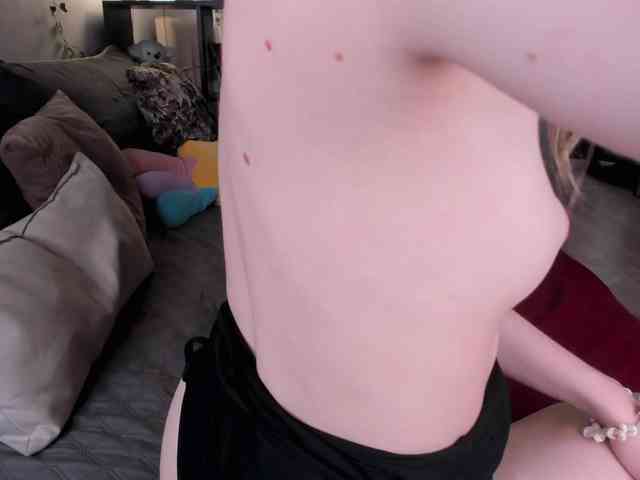AmyLouWood webcam