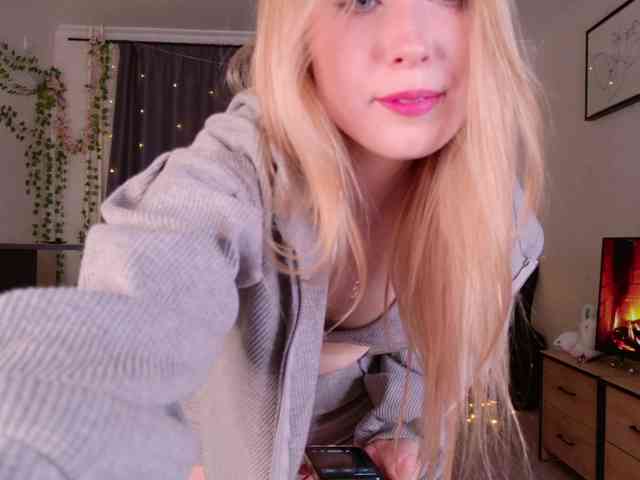 AmyLouWood webcam