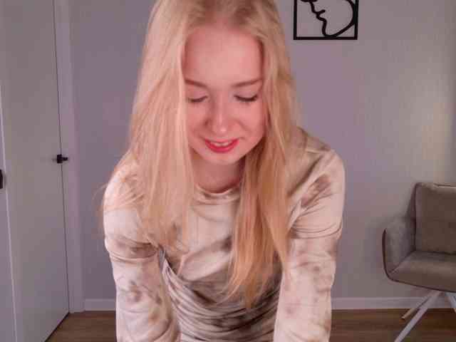 AmyLouWood webcam