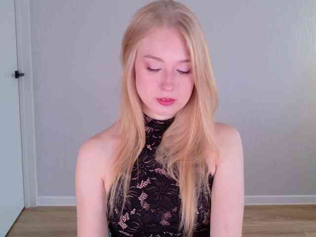 AmyLouWood webcam