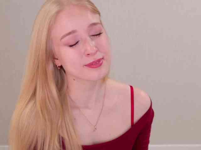 AmyLouWood webcam