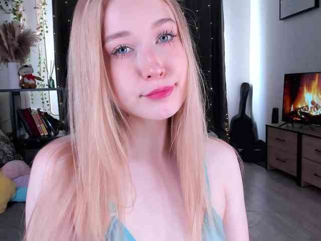 AmyLouWood AmyLouWood